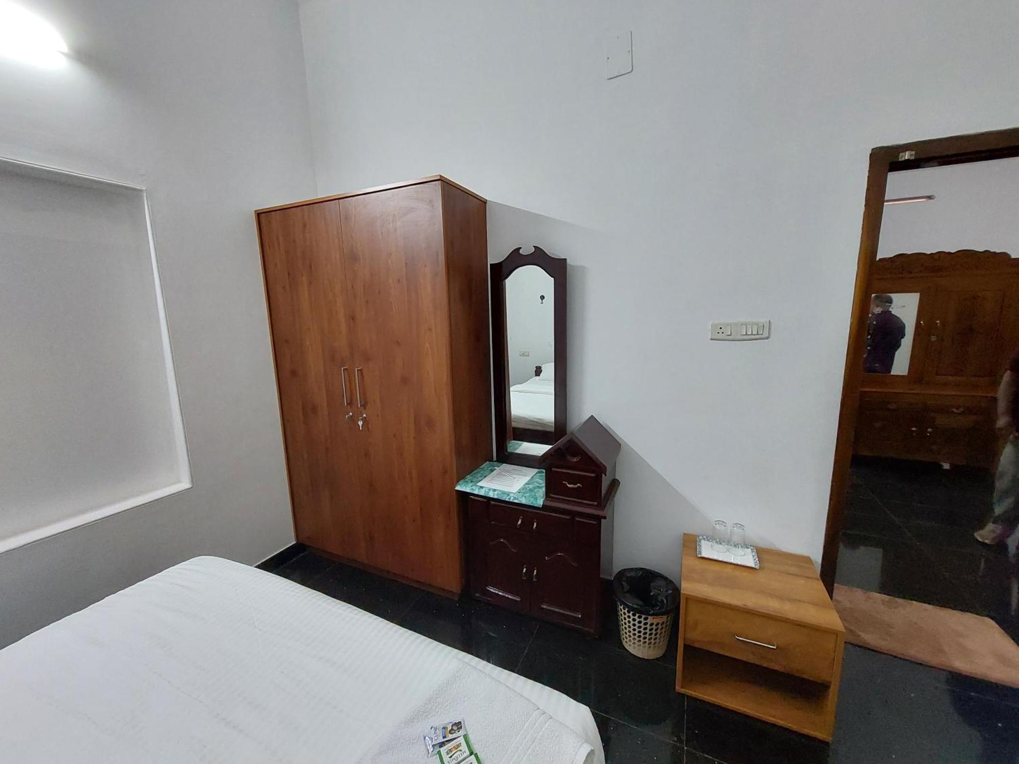 Apartment Saras *