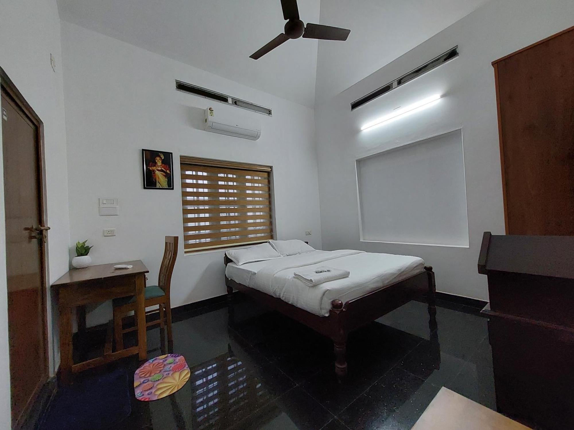 Apartment Saras Alappuzha