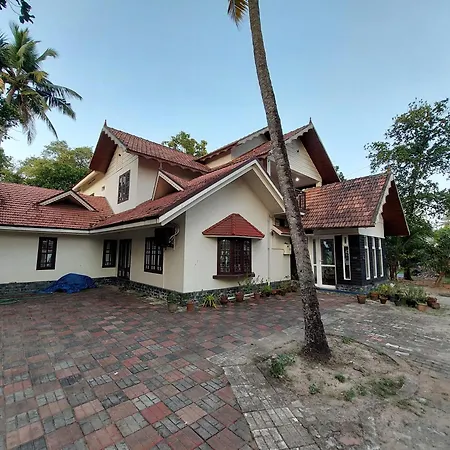 Saras Home Alappuzha Beach Exterior photo